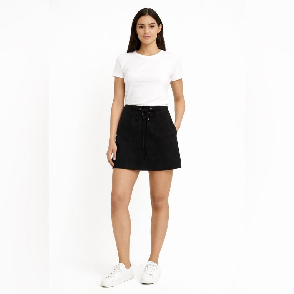 Newbury Kustom Black Faux Suede Laceup Mini Skirt Size S Small